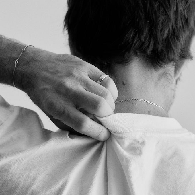 Signature Band Ring | White Gold