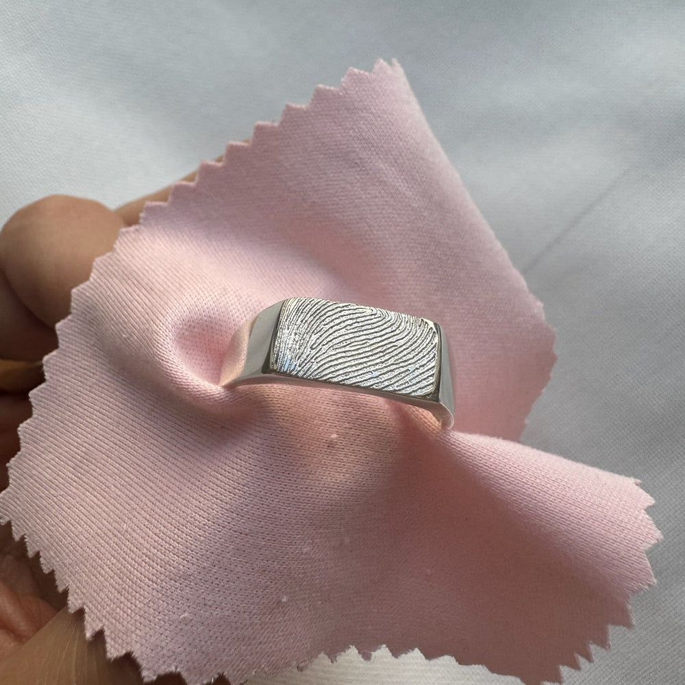 Signature Rectangle Signet Ring | Silver