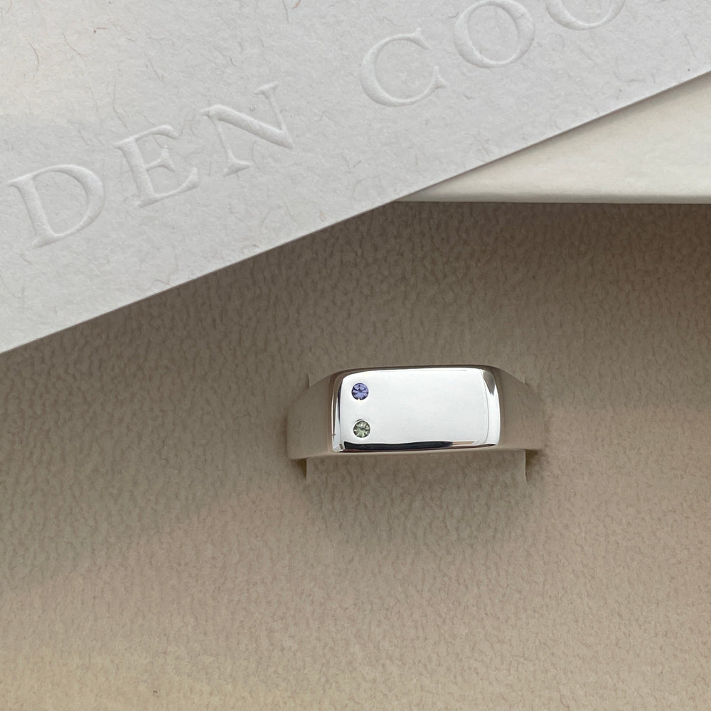 Rectangle Stone Signet Ring | White Gold