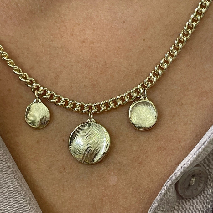 Impression™ Charm Necklace | Yellow Gold