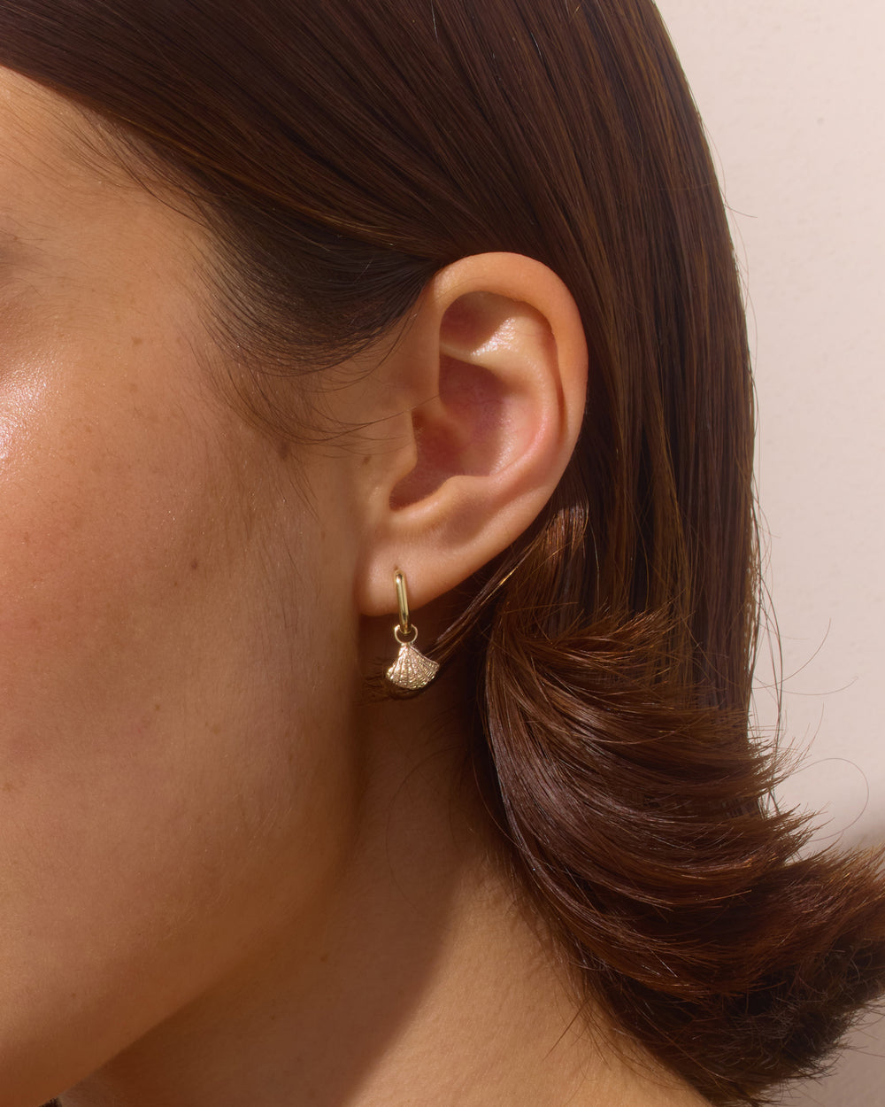 Shell Earring | Gold