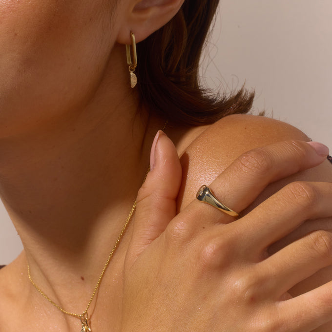 Petite Square Stone Signet | Solid Gold