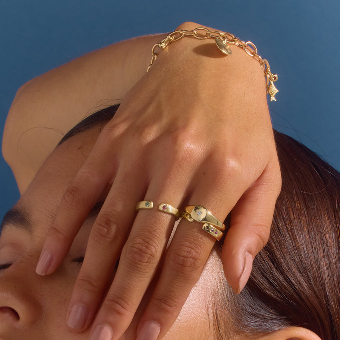 Petite Square Stone Signet | Solid Gold