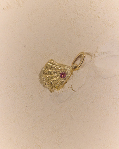 Birthstone Shell Pendant | Yellow, Rose or White Gold