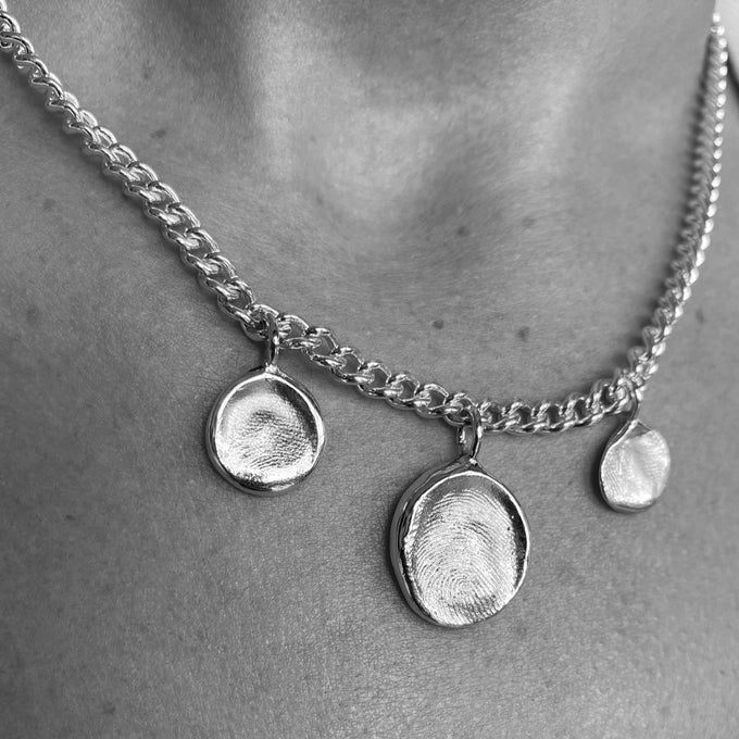 Impression™ Charm Necklace | Yellow Gold