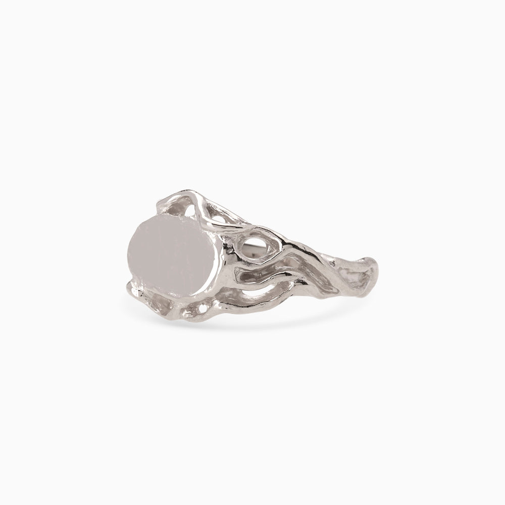 Ivy Oval Signet Ring | White Gold