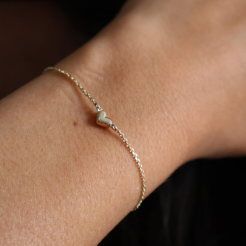 Mini Heart Bracelet | Yellow Gold