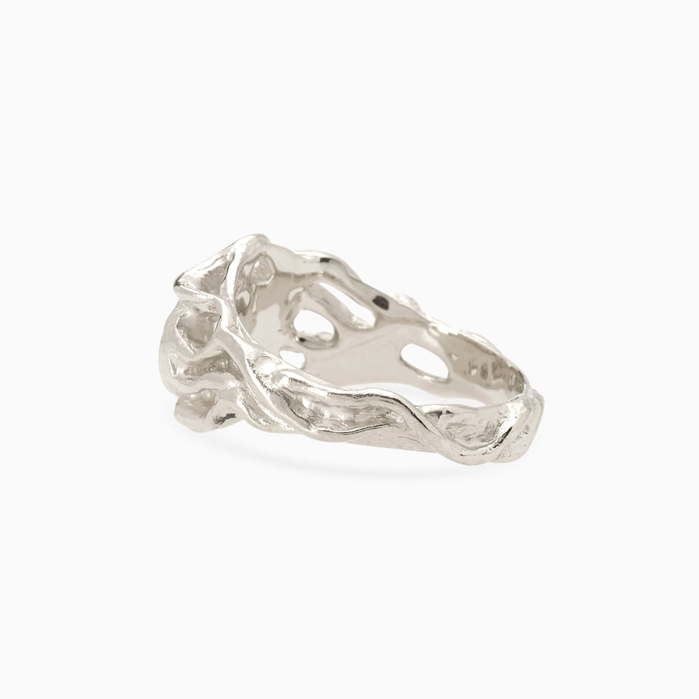 Ivy Oval Signet Ring | Silver