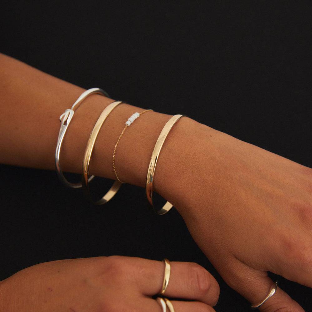 Catch Bangle | Silver