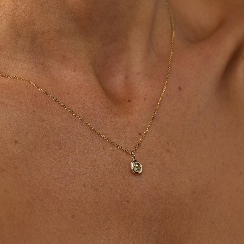 Pebble Stone Drop Pendant | Yellow Gold