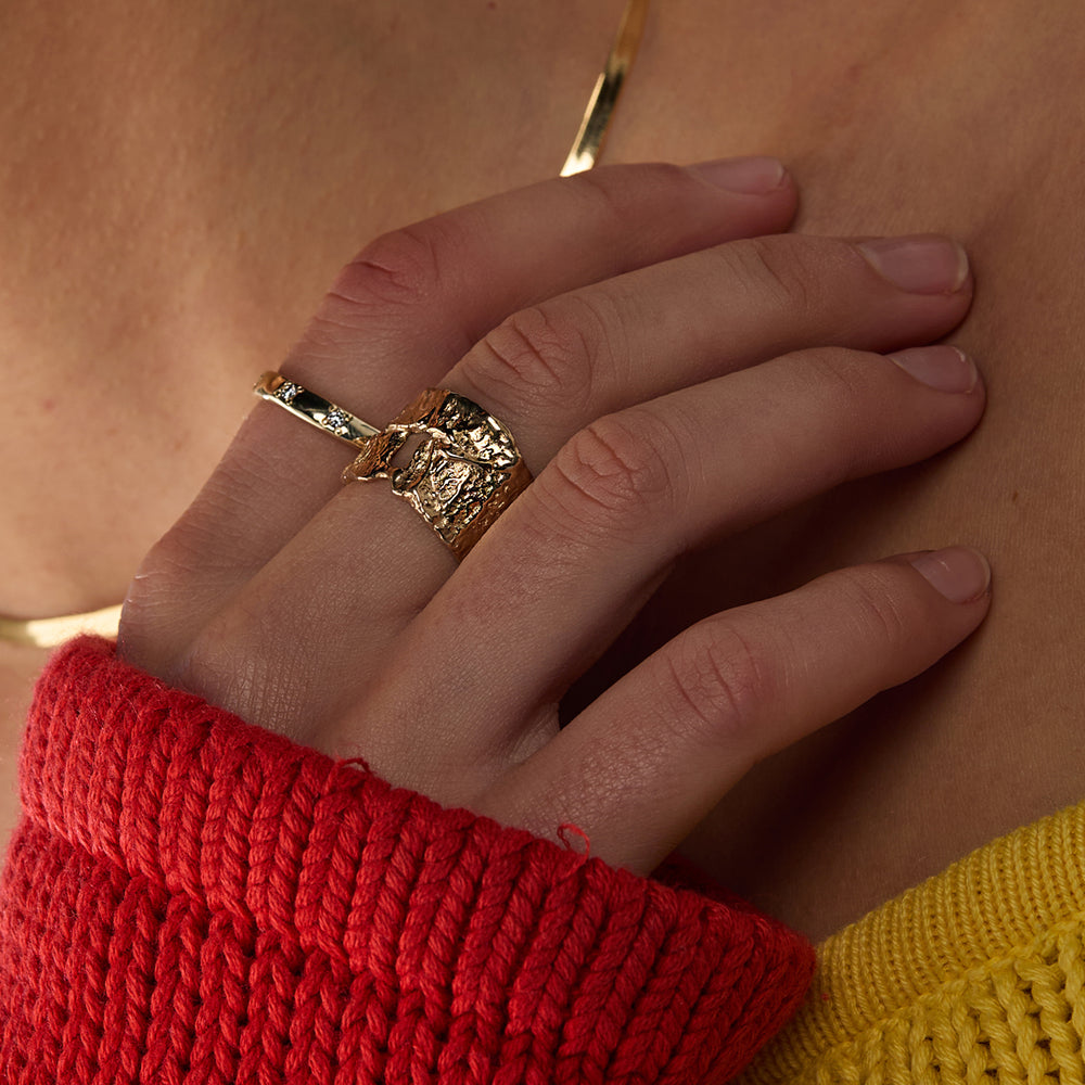 Lin Lin Ring Linen Ring | Gold – Linden Cook Jewellery