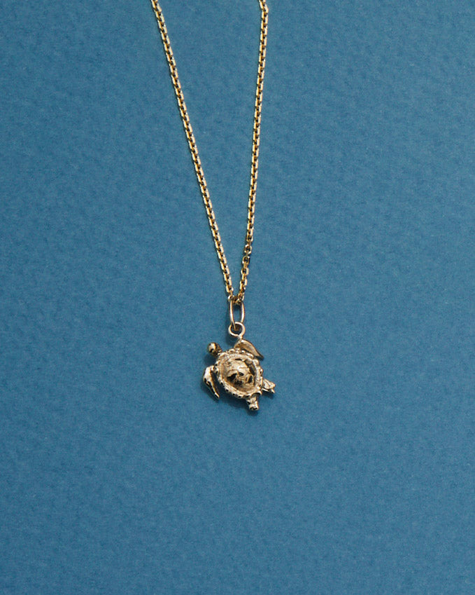 Turtle Pendant | Gold