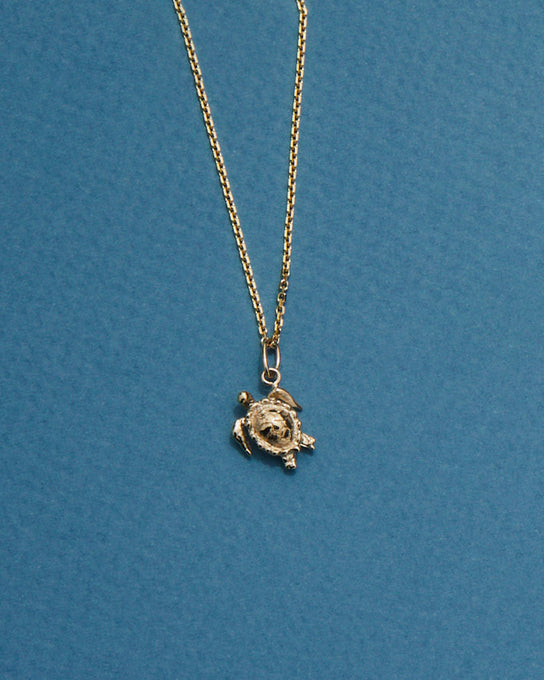 Turtle Pendant | Gold