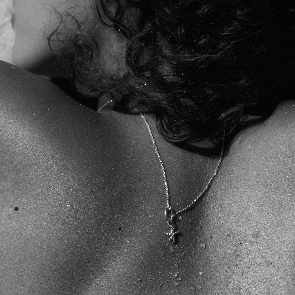 Delicate Hinge Link Necklace | Silver
