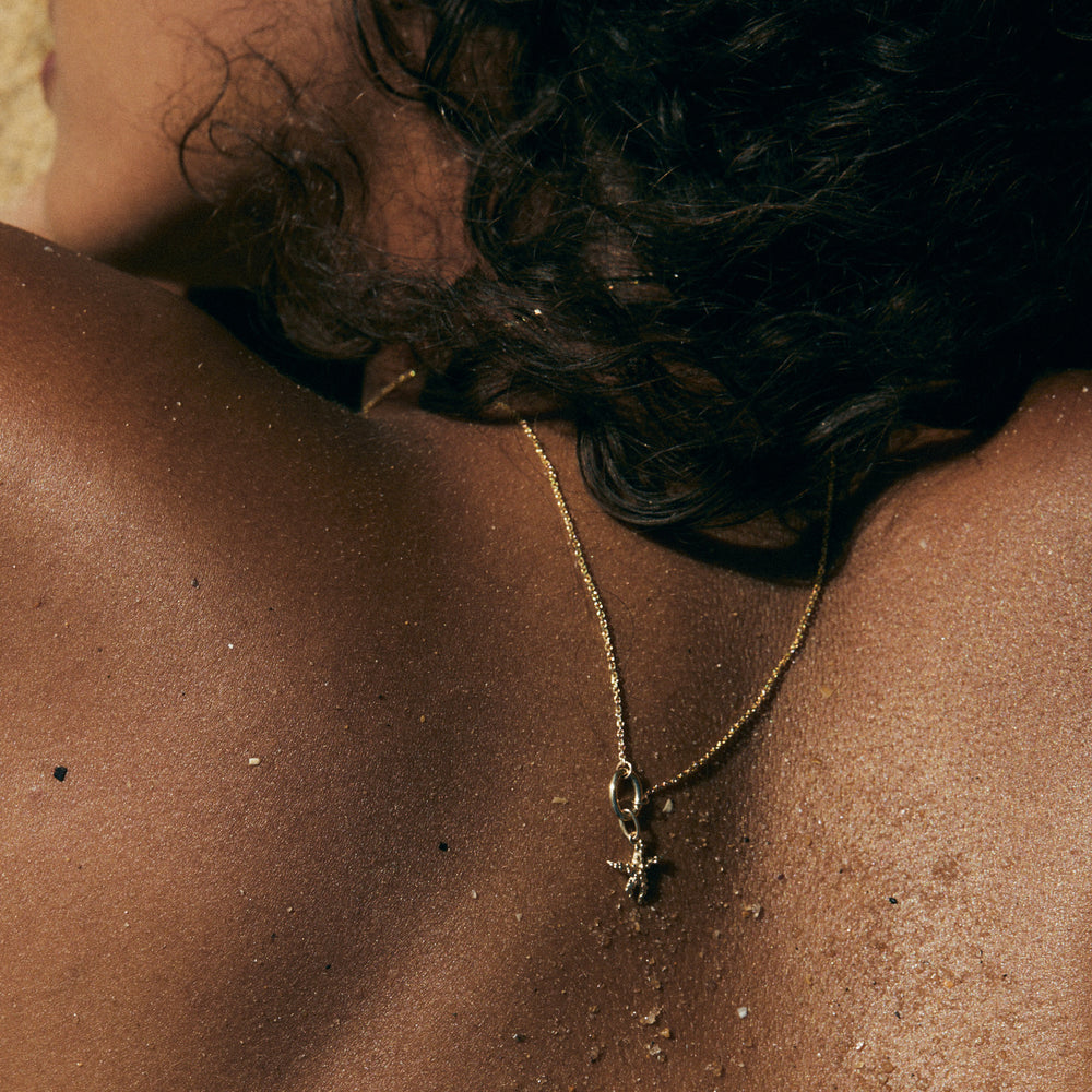 Delicate Hinge Link Necklace | Gold