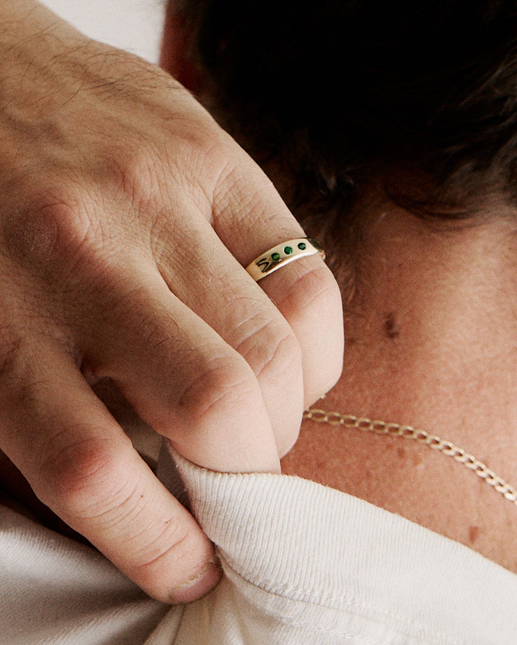 Signature Stone Band Ring | Solid Yellow Gold