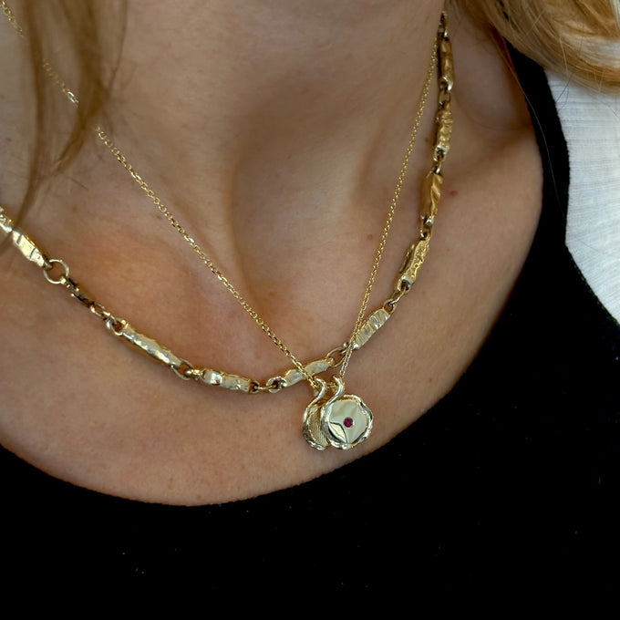 Impression™ Wave Pendant | Yellow Gold