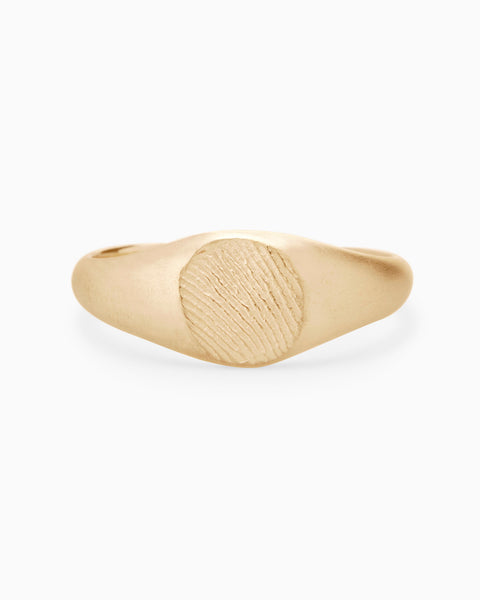 Impression™ Petite Signet Ring | Yellow Gold
