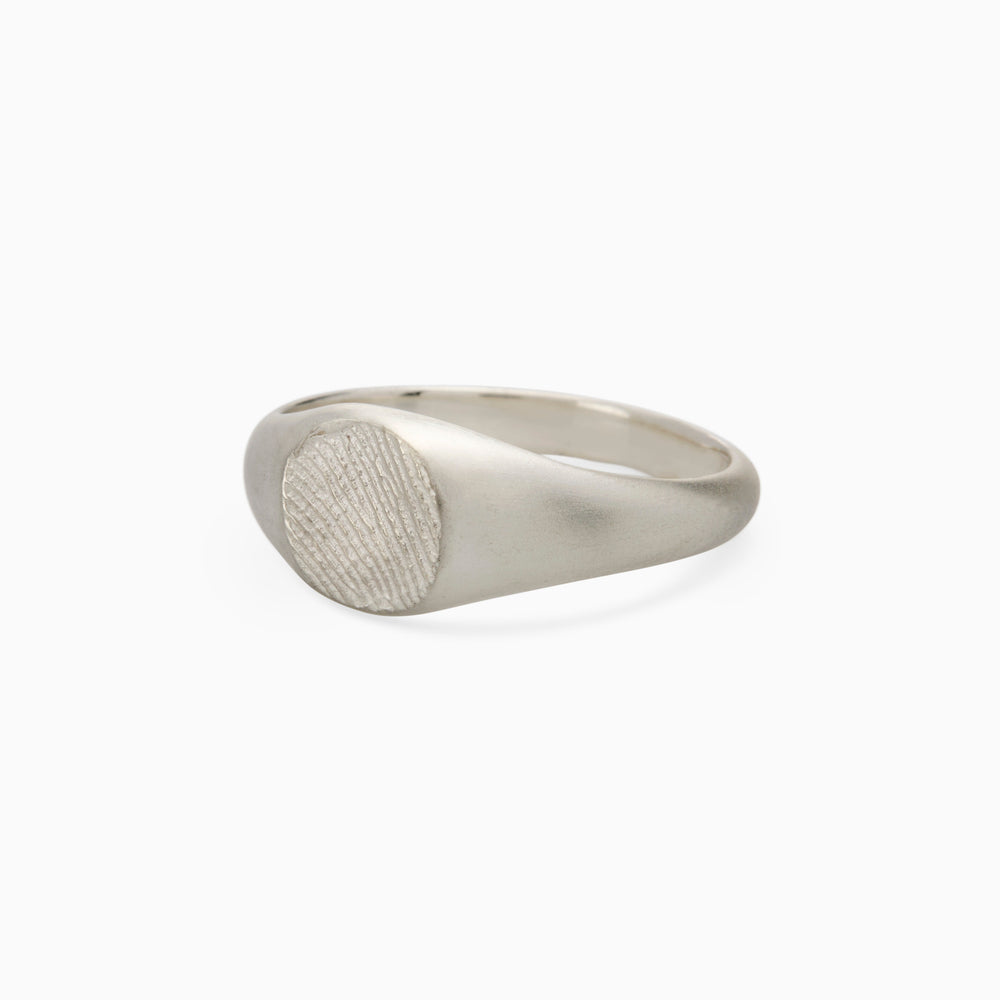 Impression™ Petite Signet Ring | White Gold