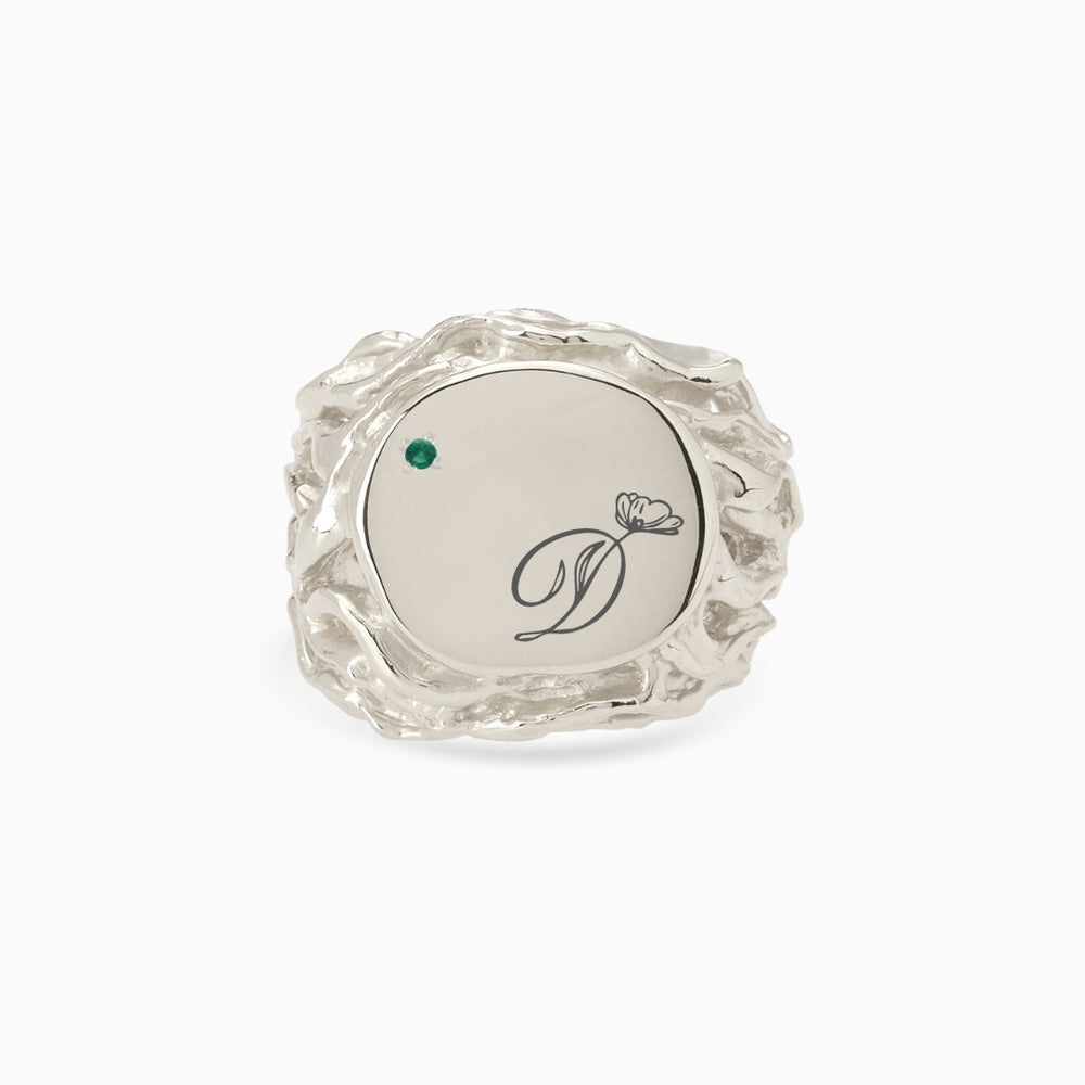 Engraved Ivy Signet Ring | Silver