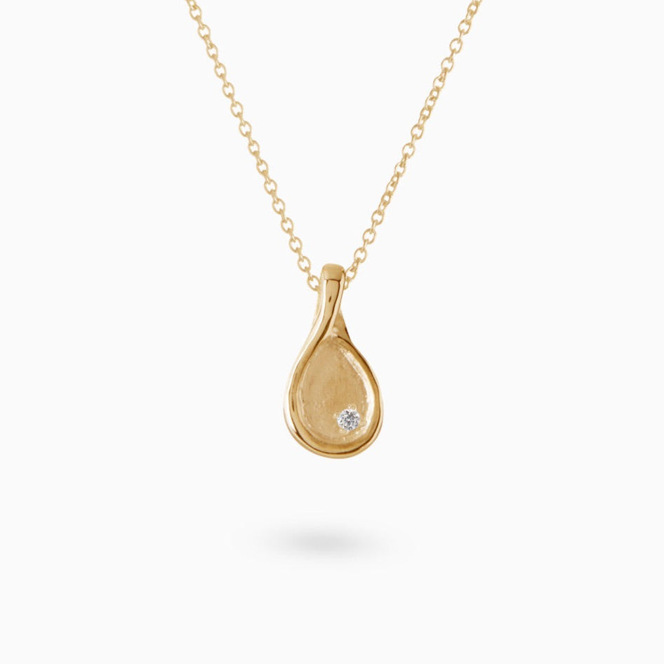 Custom Forma Pendant (Stones & Engraving) | Yellow Gold