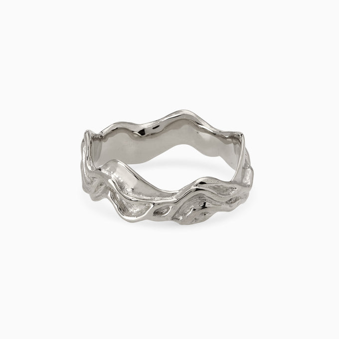 Sculpt Band Ring | White Gold