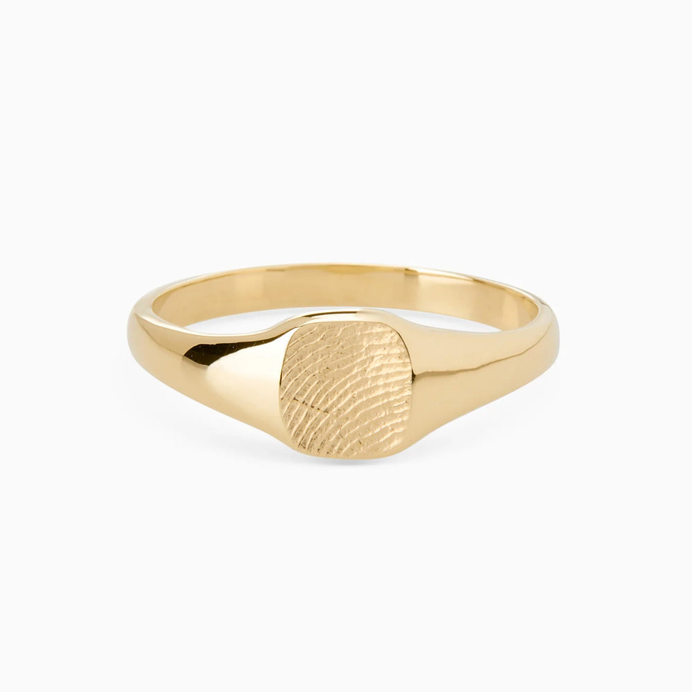 Impression™ Petite Square Signet Ring | Yellow Gold
