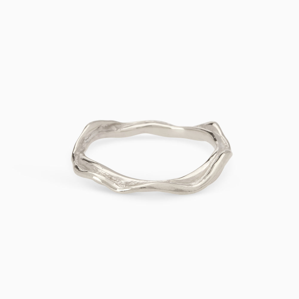 Delicate Sculpt Ring | Silver