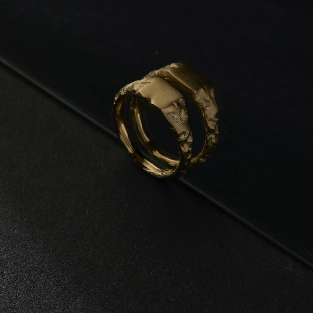 Engraved Slate Signet Ring | Yellow Gold