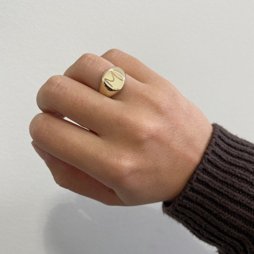 Signature Signet Ring | Yellow Gold