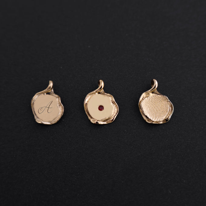 Impression™ Wave Pendant | Yellow Gold