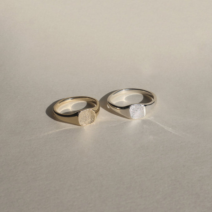 Impression™ Petite Square Signet Ring | Silver