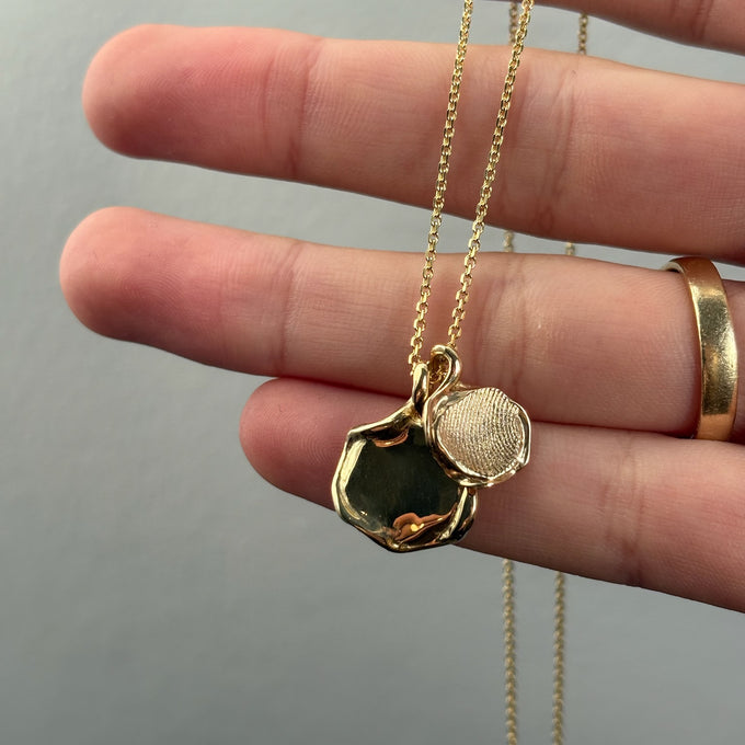 Custom Engraved Wave Pendant | Yellow Gold