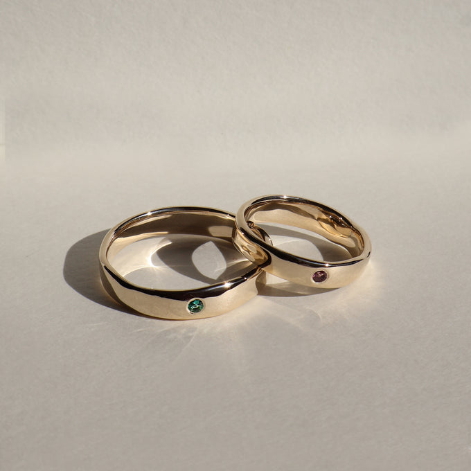 Signature Stone Band Ring | Solid Yellow Gold