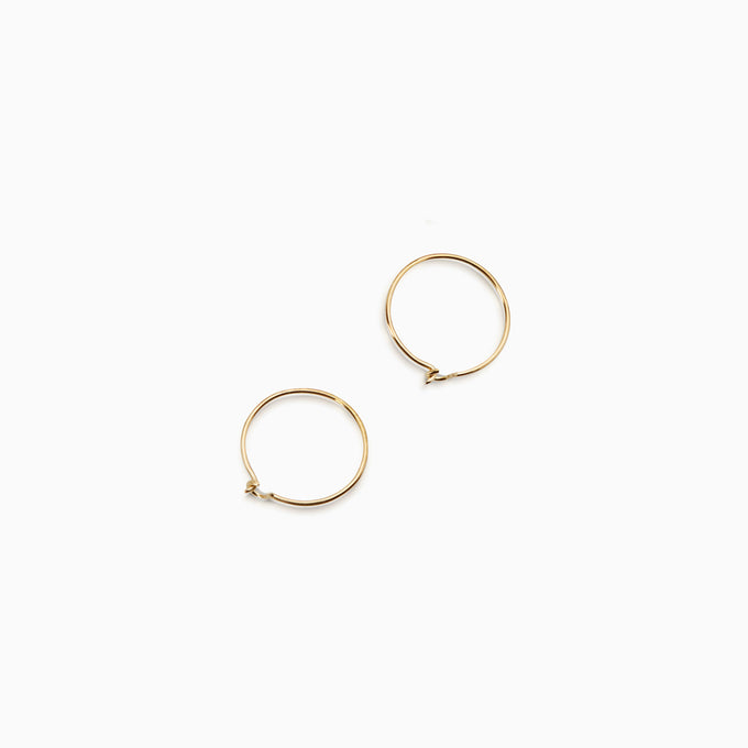 Coil Hoops | Gold