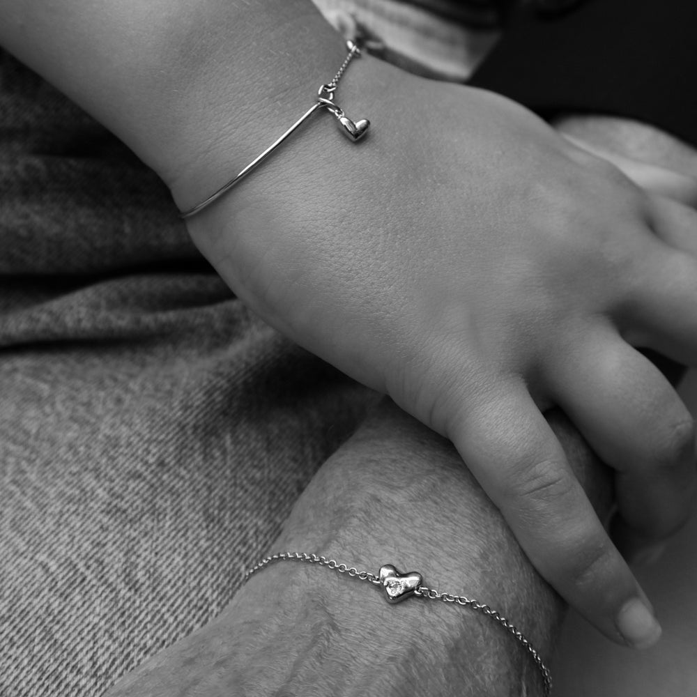 Organic Heart Stone Bracelet | White Gold