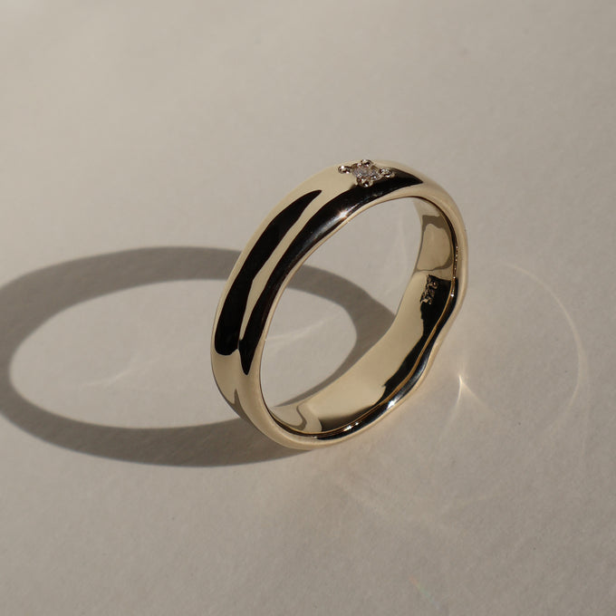 Signature Stone Band Ring | Solid Yellow Gold