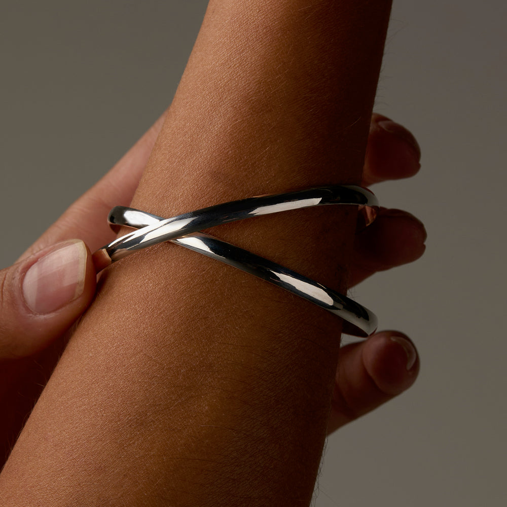 Classic Bangle | Silver