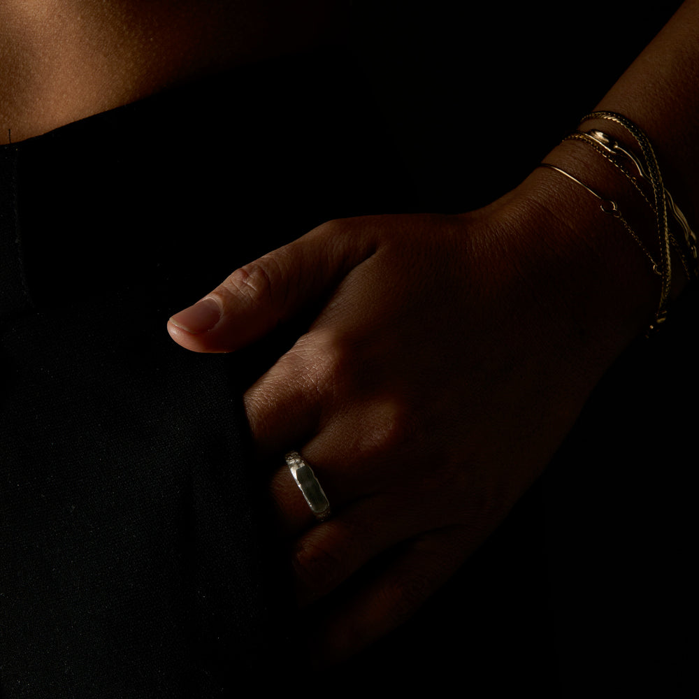 Engraved Mason Ring | White Gold