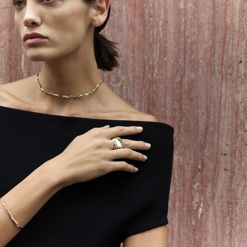 Ivy Stone Signet Ring | Yellow Gold