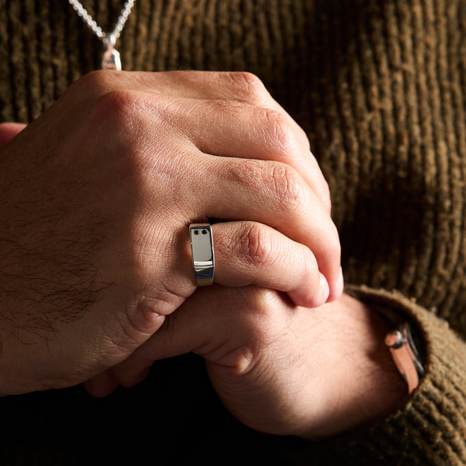 Rectangle Stone Signet Ring | White Gold