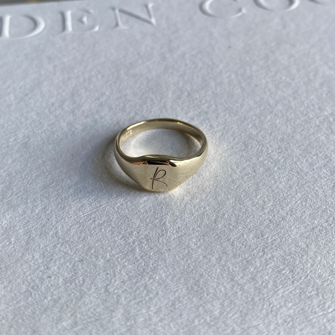 Signature Petite Square Signet Ring | Yellow Gold