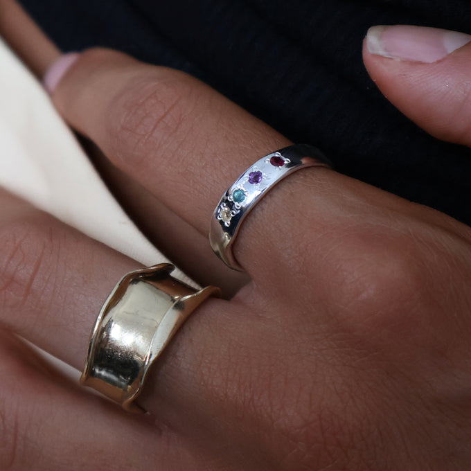 Signature Stone Band Ring | Silver