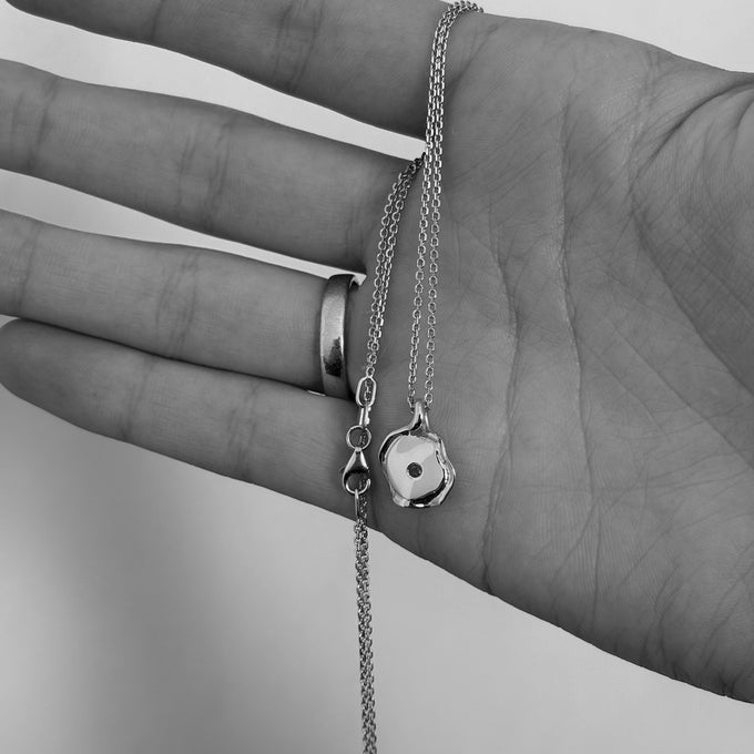 X-Mini Custom Wave Pendant (Stone & Engraving) | Rose Gold