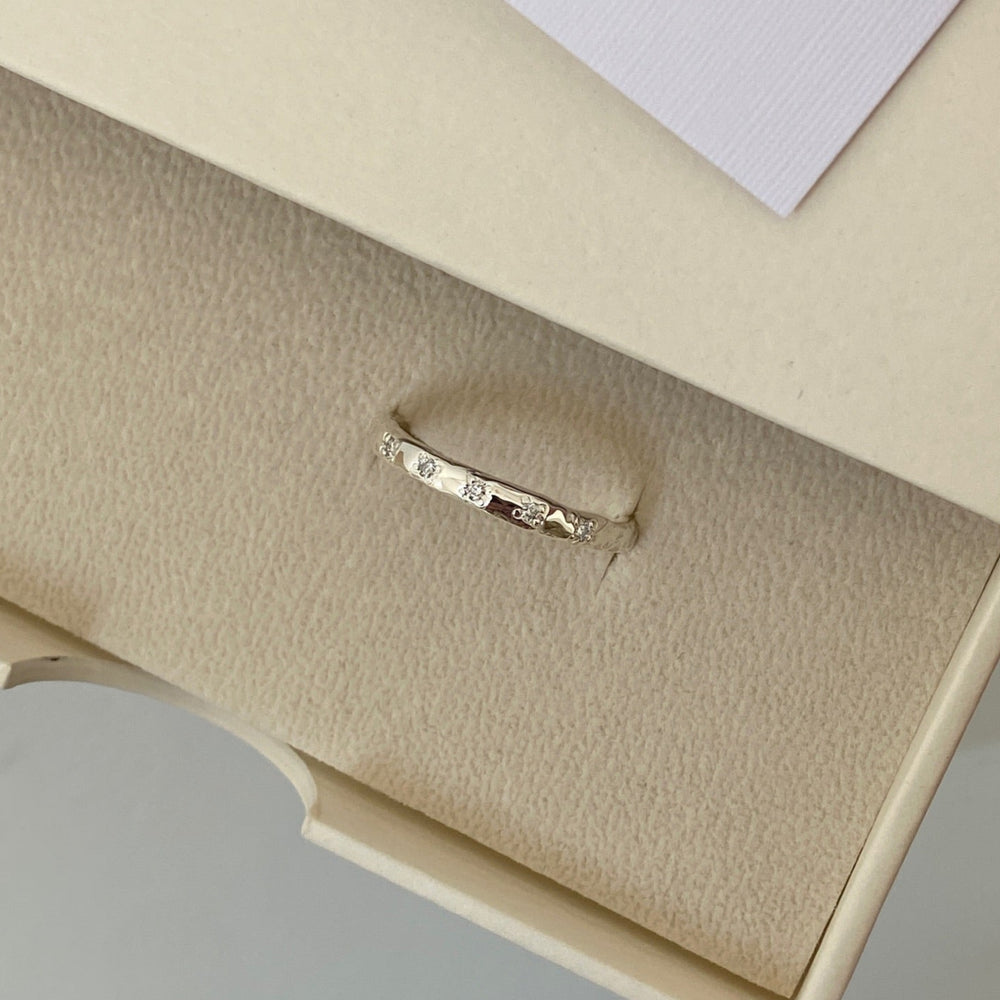 Hammered Stone Ring | Silver