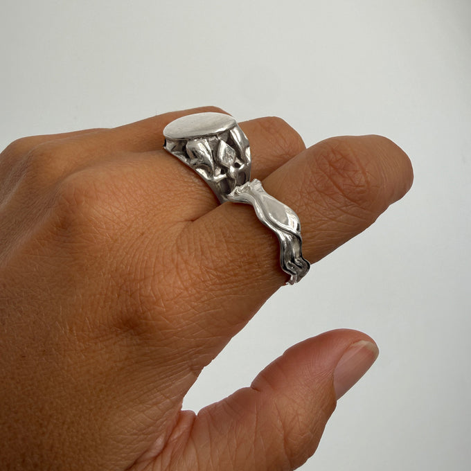 Sculpt Band Ring | Silver