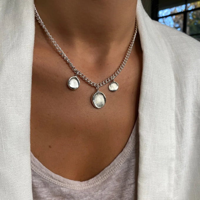 Impression™ Charm Necklace | White Gold