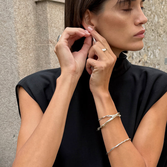 Sculpt Bangle | Silver