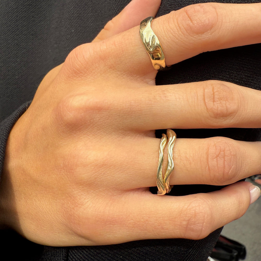 Delicate Sculpt Ring | Yellow Gold
