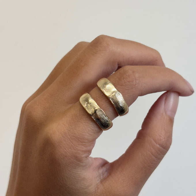 Impression Band Ring | Yellow Gold